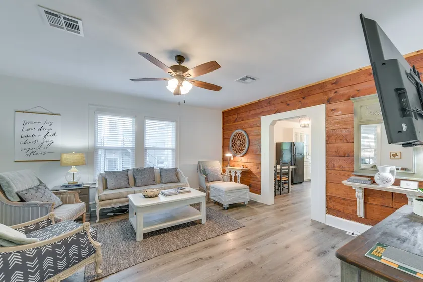 Waco Vacation Rental Near Magnolia Market - Image 1