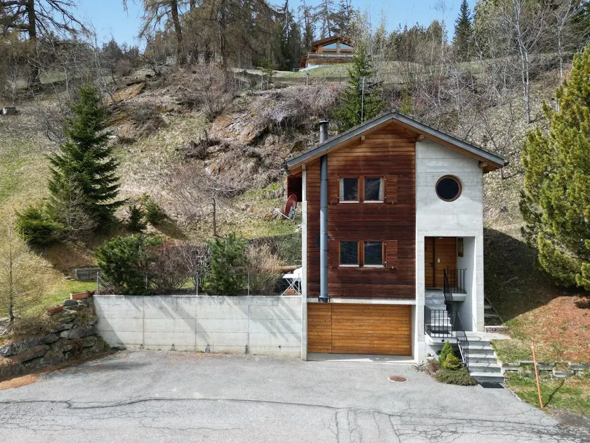 Chalet Theo Family retreat Contemporary design - Image 1