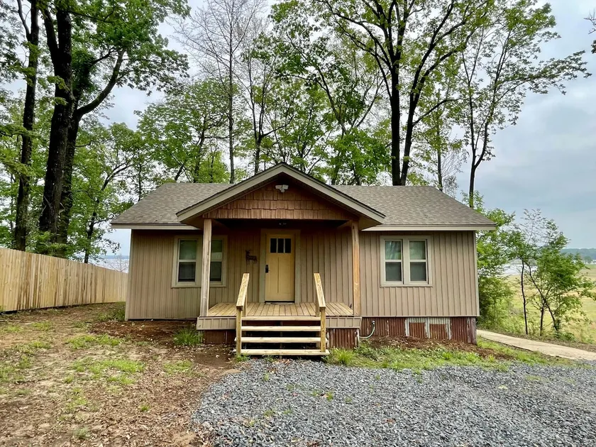 D'arbonne Nest Rentals: The Eagles Nest Cabin - Image 1