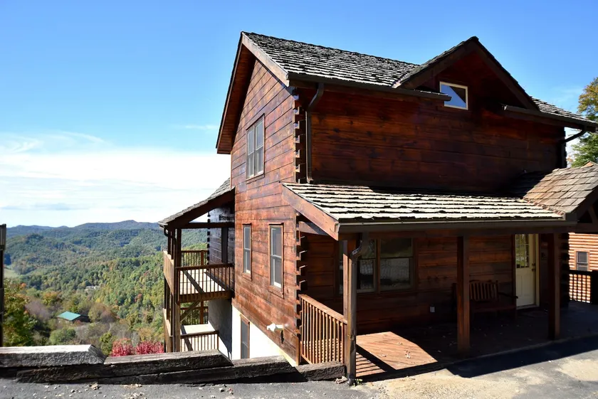 Game Room+ Biltmore Pass 8 mins to Hatley Pointe - Image 1