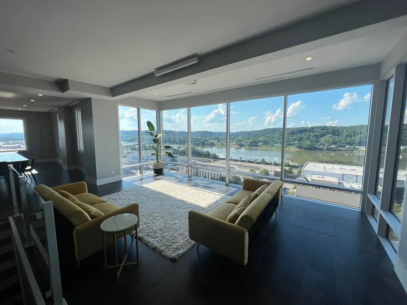 The West Virginia Penthouse - Image 1