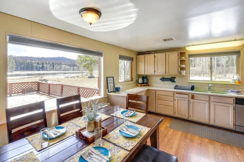 Hike, Bike & Boat: Cabin w/ Dock on Seeley Lake! - Image 1