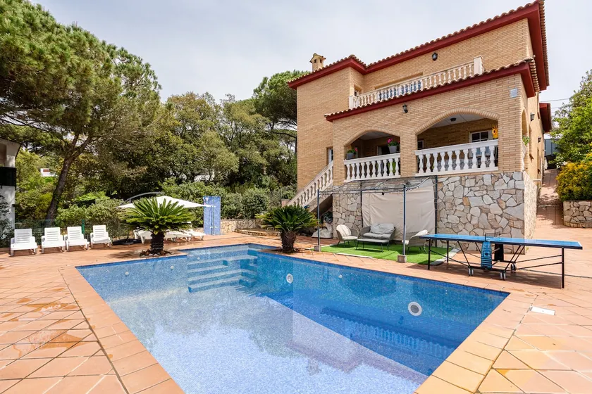 Villa Yulia - Image 1