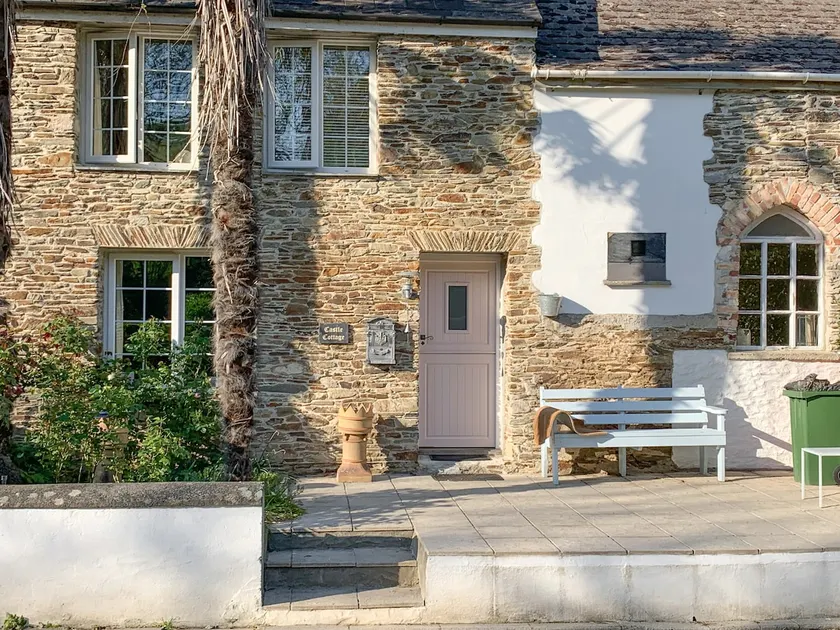 Castle Cottage - Image 1