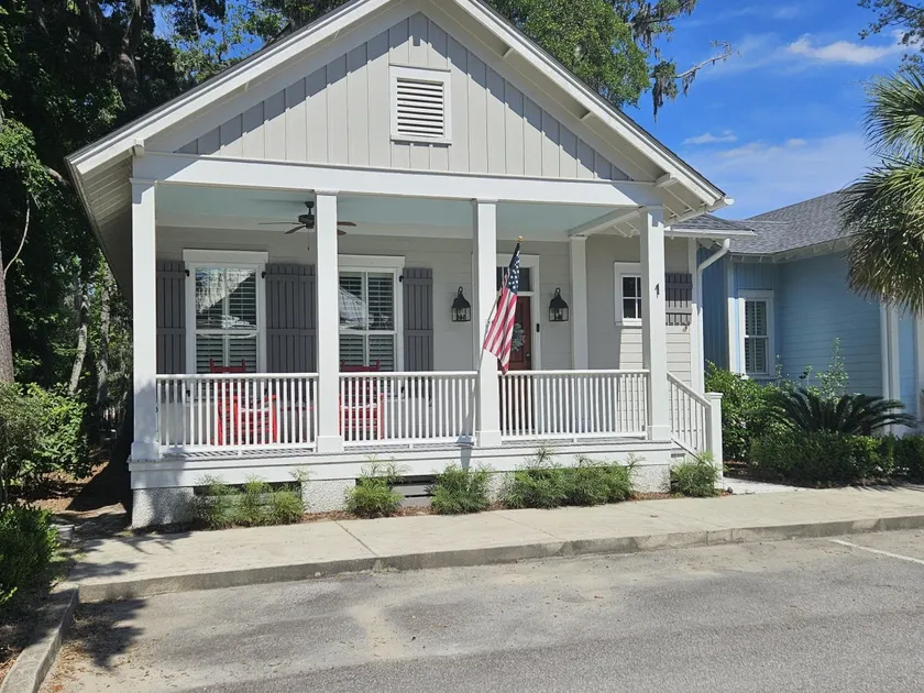 Low Country Cottage in Beautiful Habersham - Image 1