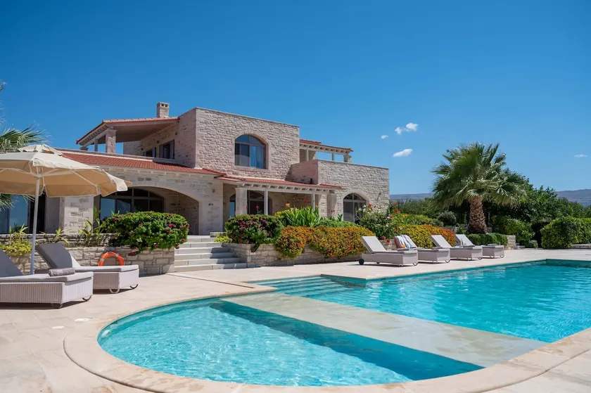 Villa Elia, By Hellocrete - Image 1