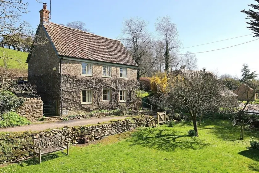 18th Century Cottage in Heart of Dorset - Image 1
