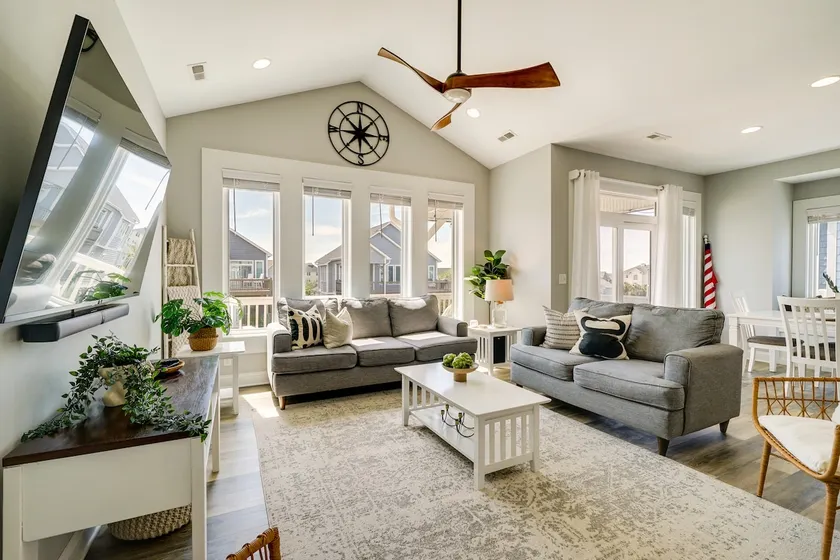 Modern Surf City Beach House w/ Hot Tub! - Image 1