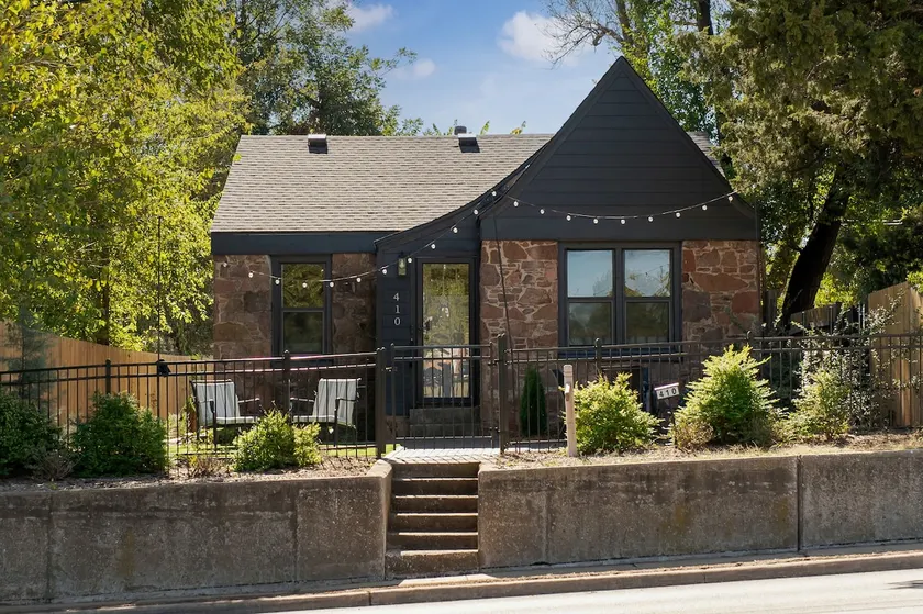 Campus Cottage UCO Route 66, Edmond - Image 1