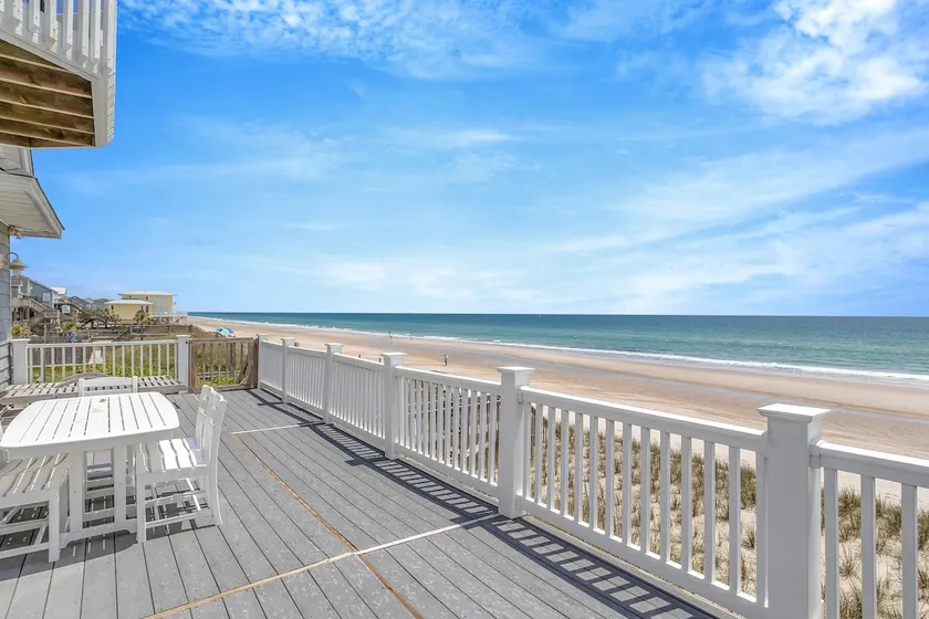 Topsail Escape - Image 1