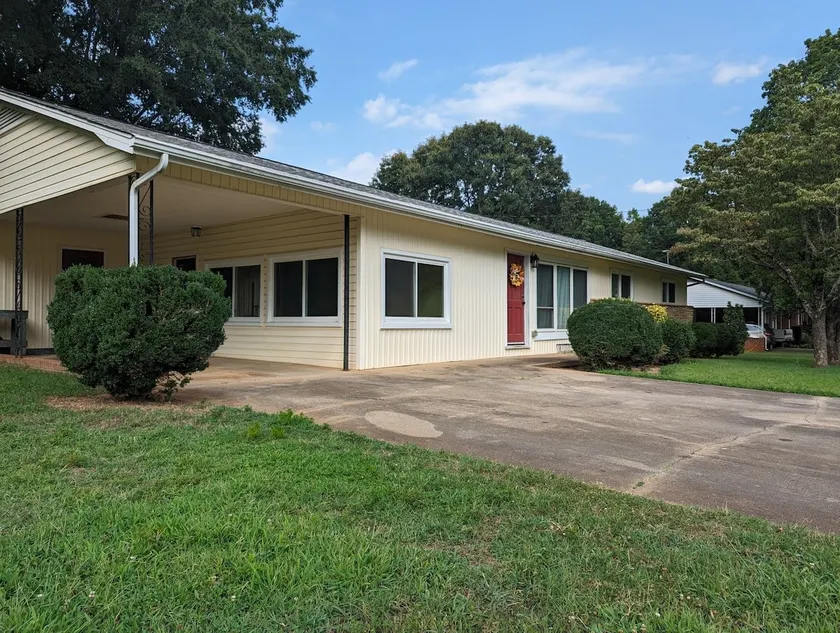 Southern Comfort Statesville - Image 1