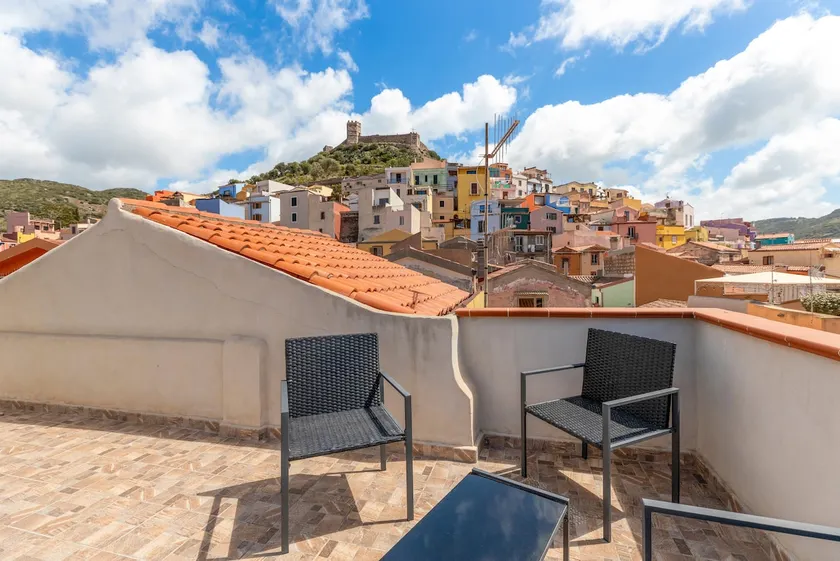 Ferienwohnung im Historischen Zentrum \"Casa Rocca\" mit Blick auf die Burg von der Terrasse - Image 1