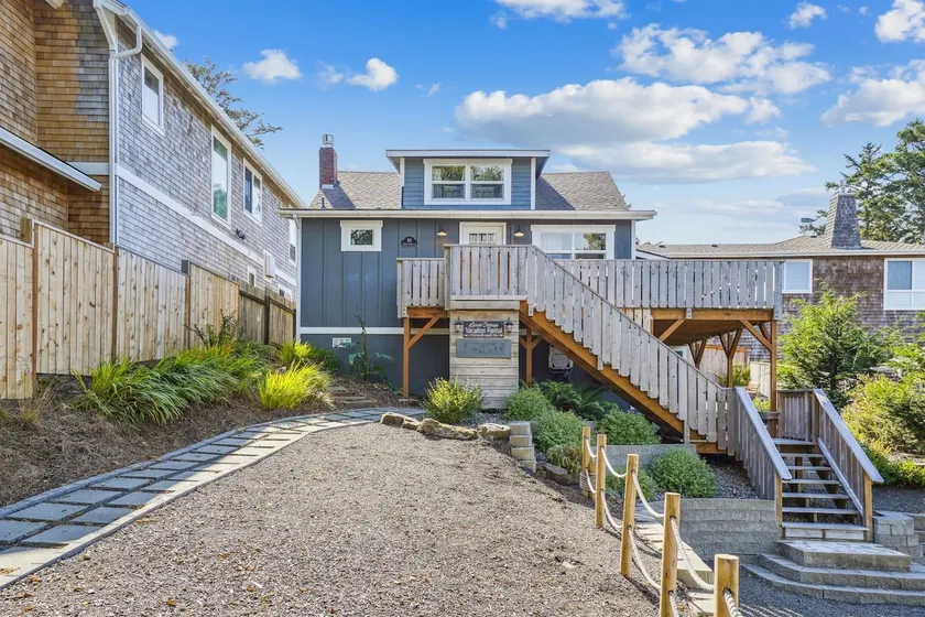 Larch St Cottage - Image 1
