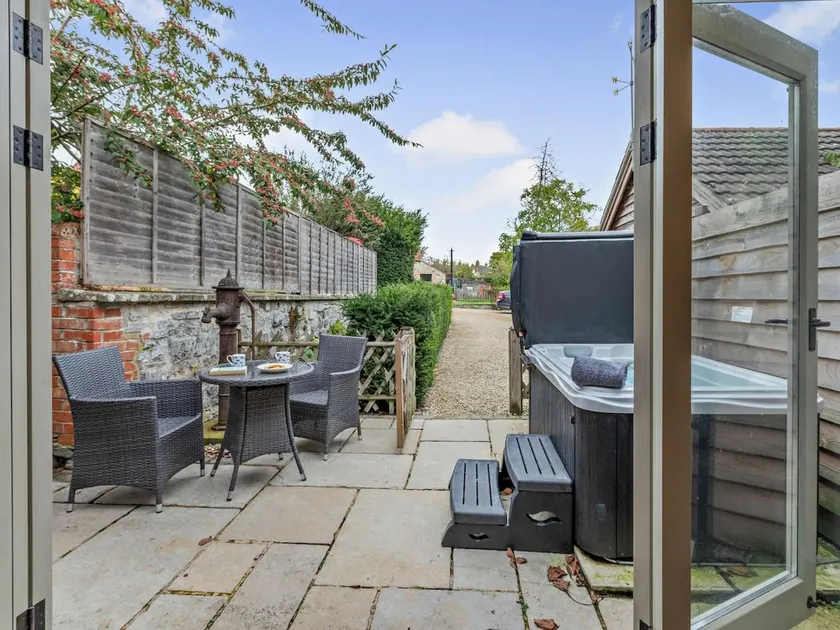 1 Bed in Langport oc-41489 - Image 1
