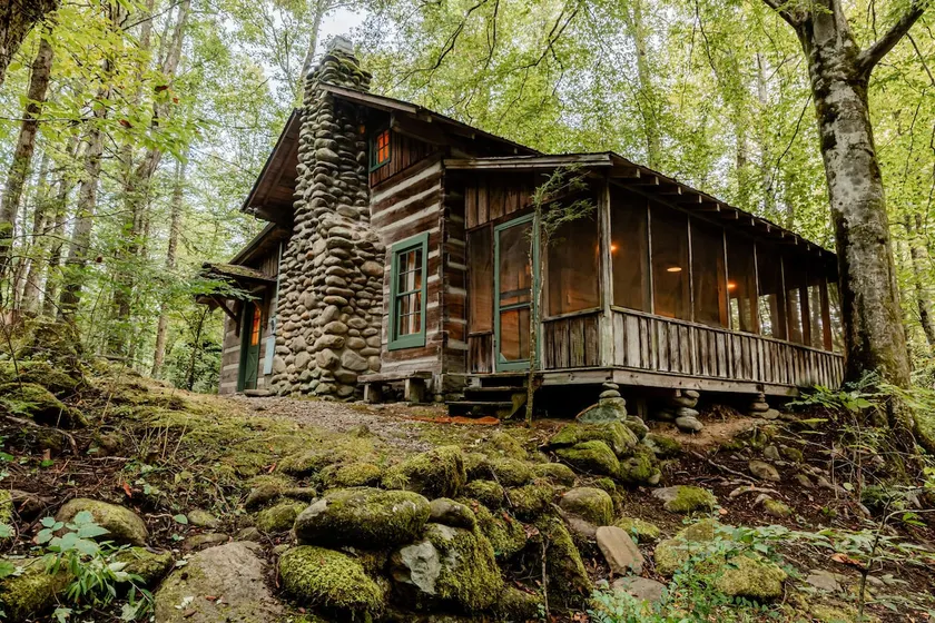 Roamstead's Hemlock Cabin - Image 1