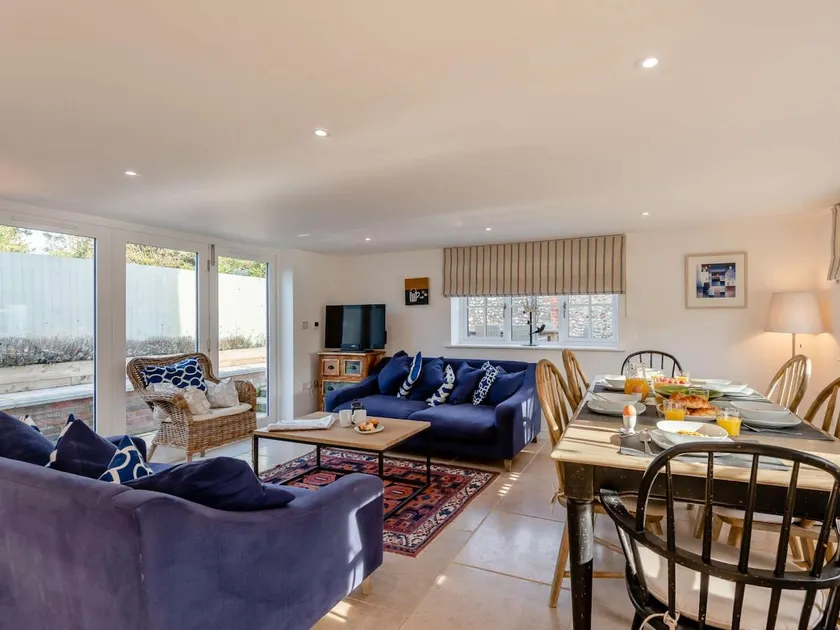 3 Bed in Wells-next-the-sea oc-85636 - Image 1