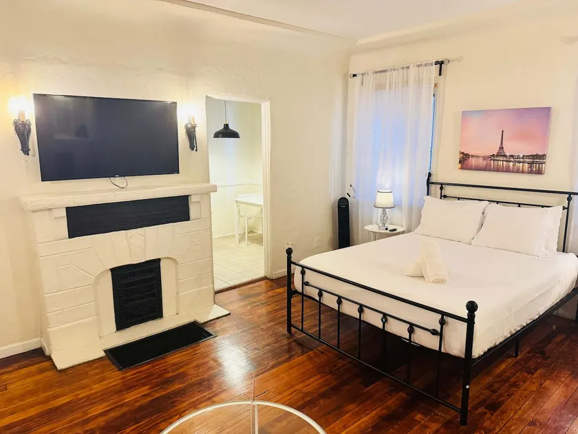 Incredible DTLB Location SmartTV/Netflix - Image 1