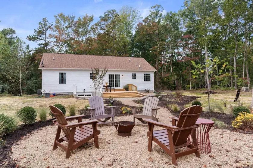 Close to Keswick Wedding Venues | UVA | Blue Ridge - Image 1