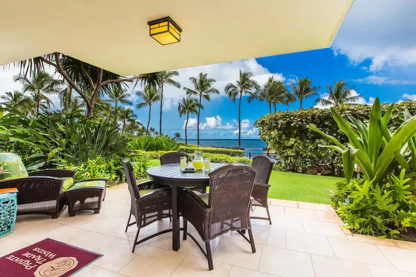 Ground-Floor Beachfront Condo in Ko Olina - Image 1