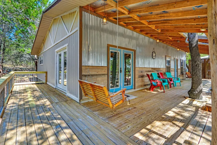Bulverde Cottage at Moonlight Getaway - Image 1