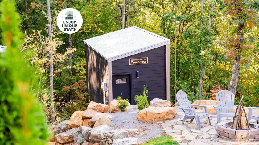The Atlas Cedar Treehouse at Treetop Escapes! - Image 1