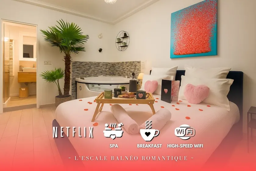 Balneo suite jacuzzi | The Balneo'Romantique Stopover - Image 1
