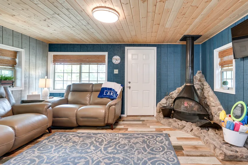 Kingston Cabin Rental: Walk to Lake Texoma Beaches - Image 1