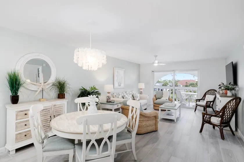 Gorgeous Top Floor Beach Condo at Breakers West - Image 1