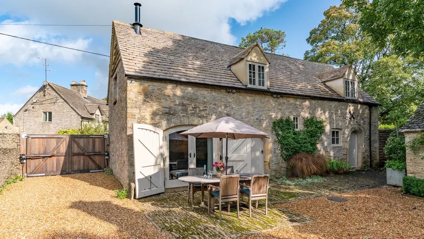 The Coach House, nr Bourton-on-the-Water - Image 1