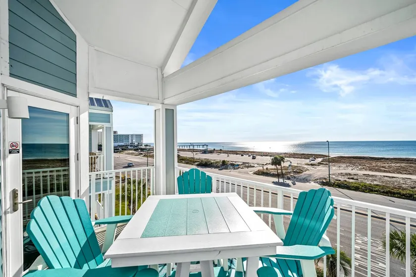 Beachfront Top Floor Condo-Grand Caribbean 408 - Image 1