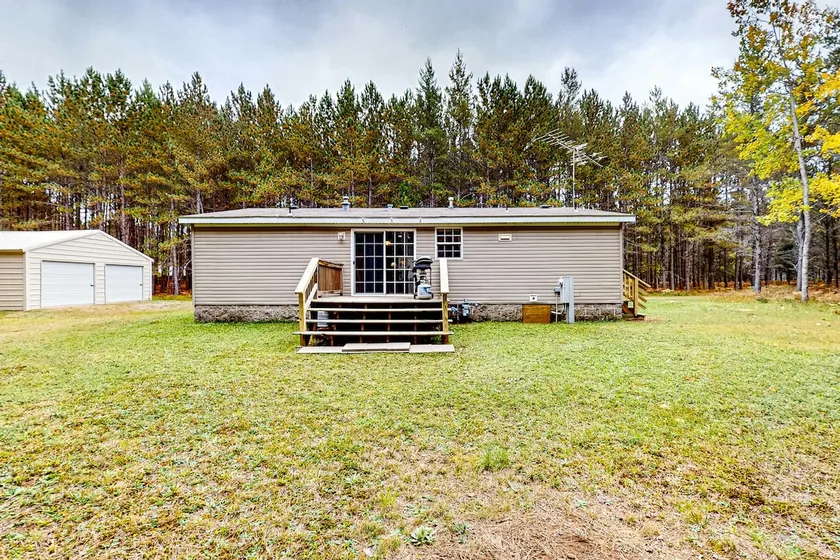 Cozy Dog-Friendly Home Near ATV & Sled Trails - Image 1