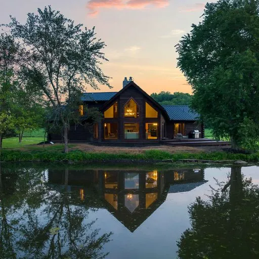 The Cabin at Big Creek - Image 1