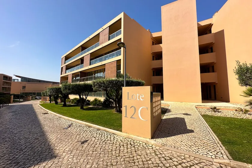 Herdade dos Salgados, T2 12A1D, Vila das Lagoas - Image 1