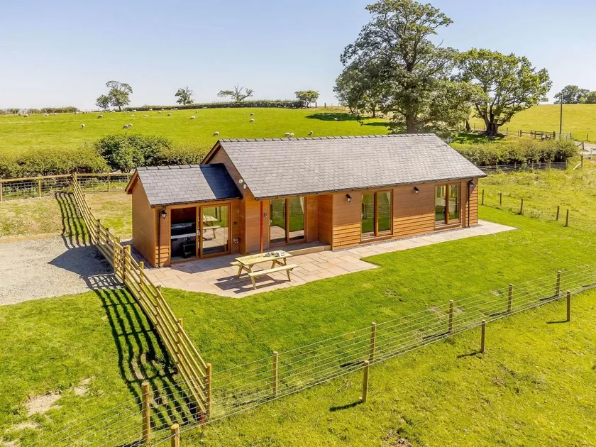 2 Bed in Llandrindod Wells oc-89063 - Image 1