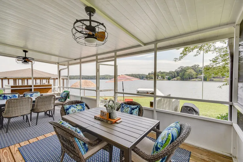 Lake Martin Retreat w/ Private Dock & Boat Launch - Image 1