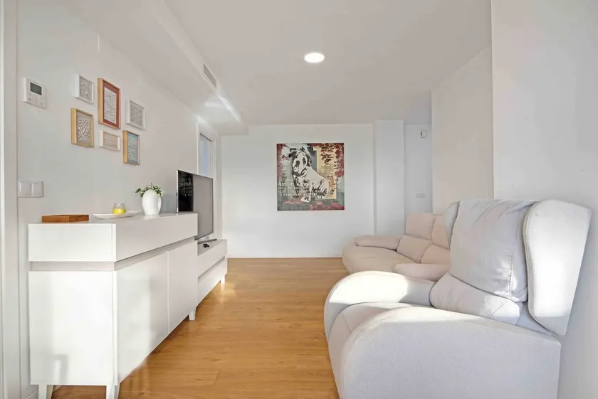Golden sunset apartment - Image 1