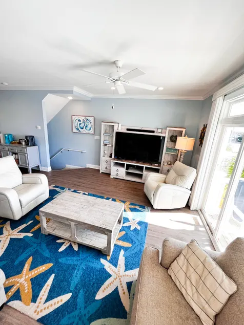 Seaside Villas #17 - 4BR/3.5BA - Elevator & Pool - Image 1