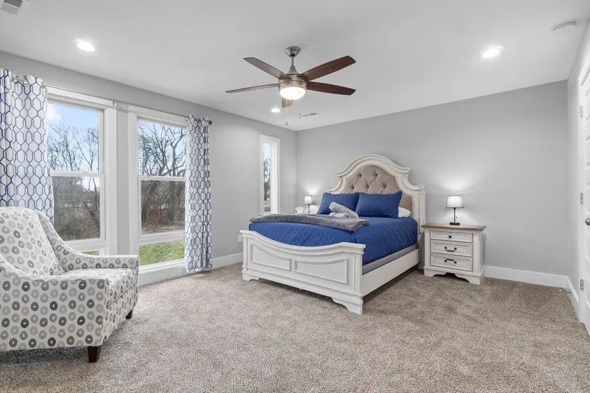 Rebecca's Downtown Luxury Living (527 N 1st St, #C) - Image 1