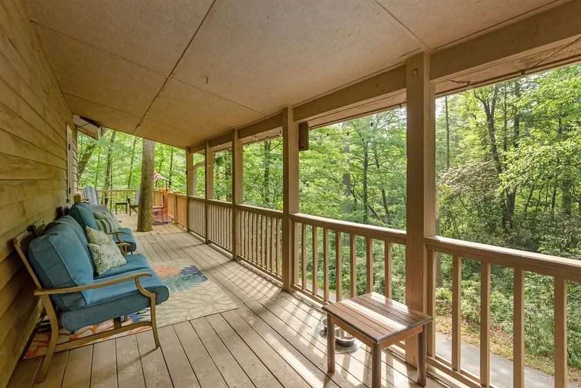 Cashiers Cabin | 0.5m to WaterFalls+KidZone - Image 1