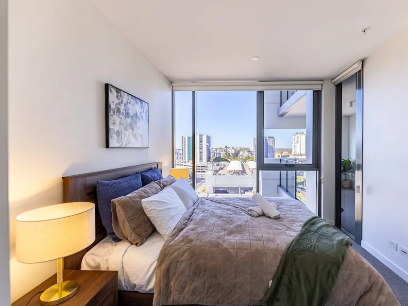 Toowong Central Carpark and Wifi Great value 1BR Apt - Image 1