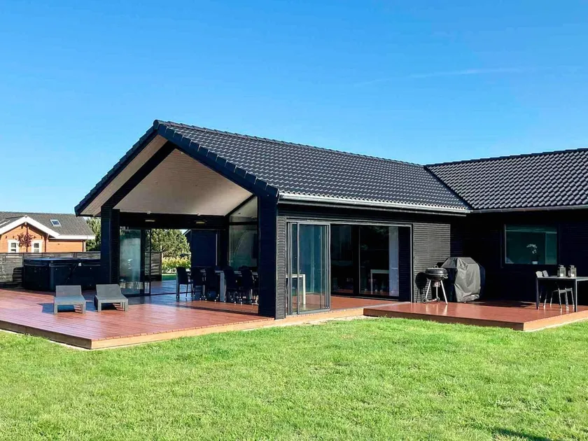 Luxury Retreat in Marielyst - Image 1