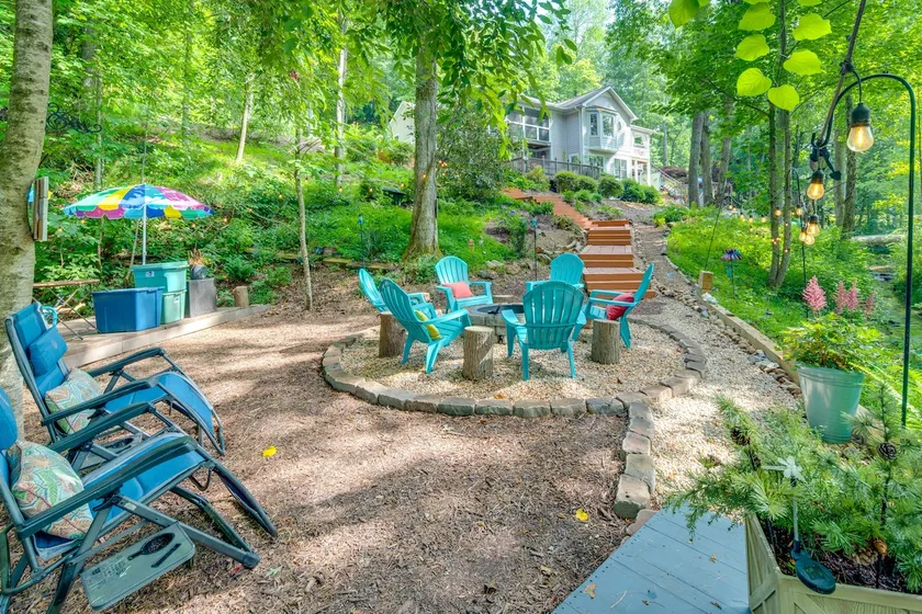 Creekside Hendersonville Haven: Hot Tub & Fire Pit - Image 1