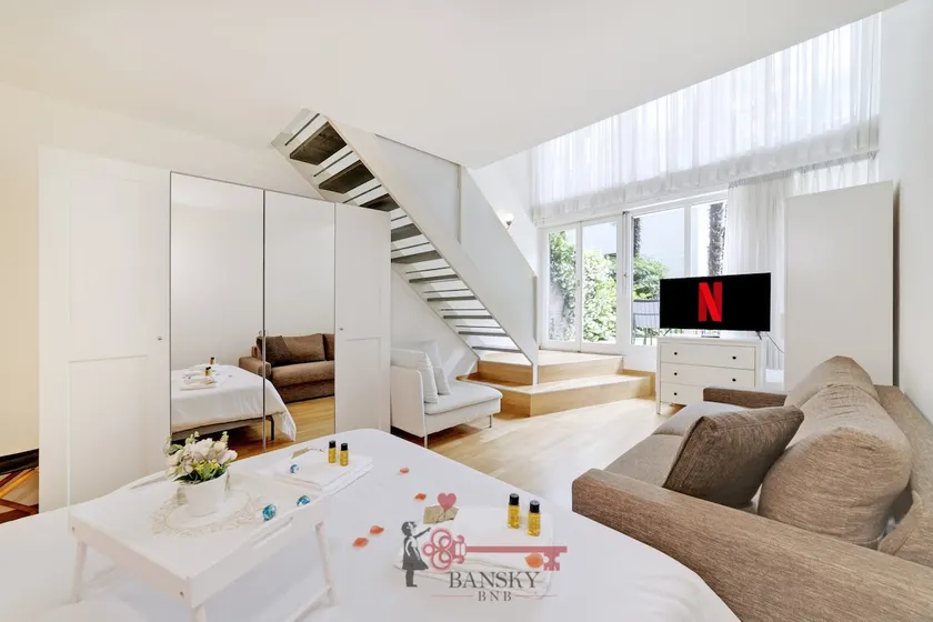 {Pink} Lugano City x6PAX 5* - Image 1