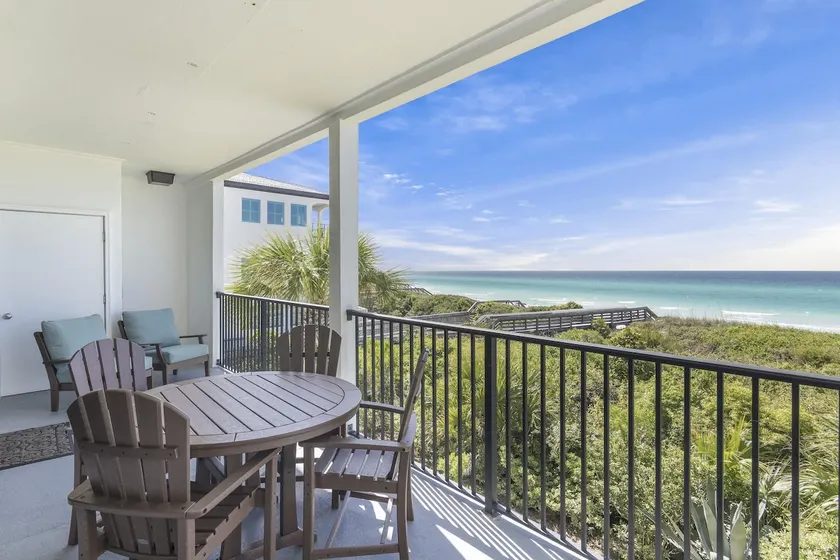 Palms of Dune Allen 202. Luxurious Gulf Front 3 Bedroom Condo in Dune Allen. - Image 1