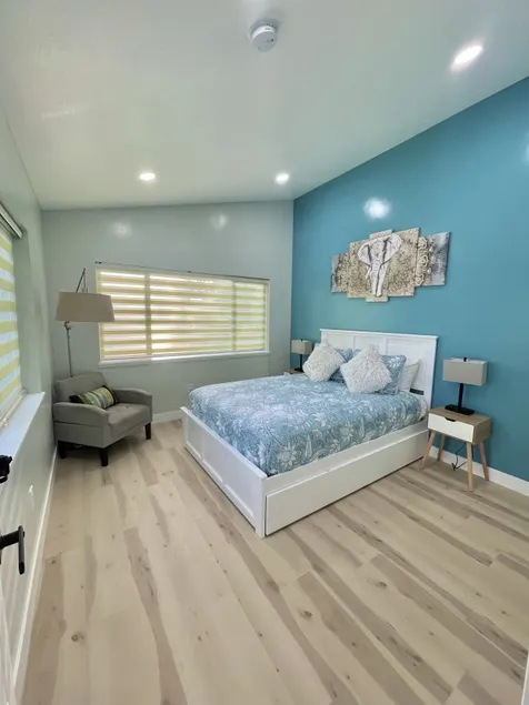 Luxury Private guesthouse - Image 1