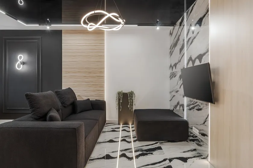 Lumiere Black - Image 1