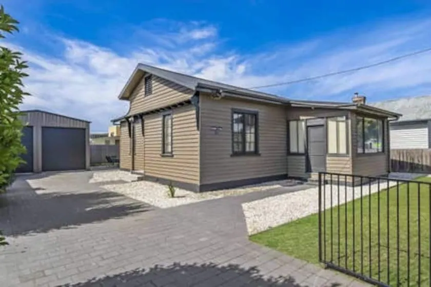 Penfold Cottage CBD Launceston Invermay - Image 1