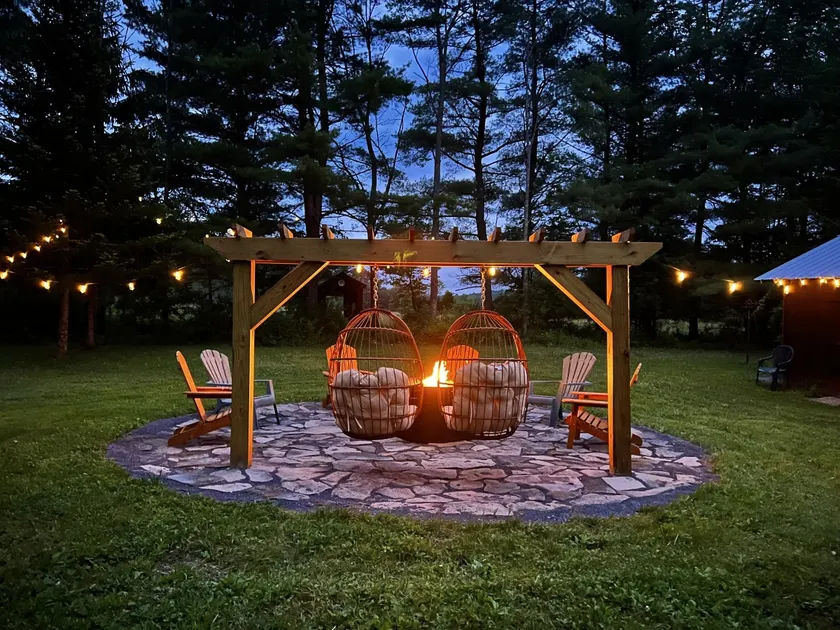 Charming Country Cottage - Image 1