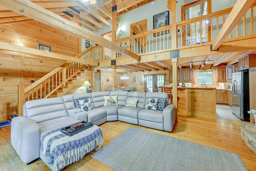 Scenic Blue Ridge Cabin Rental w/ Resort Amenities - Image 1