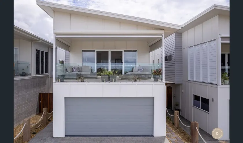 Salt Zen Holiday Townhouse - Image 1